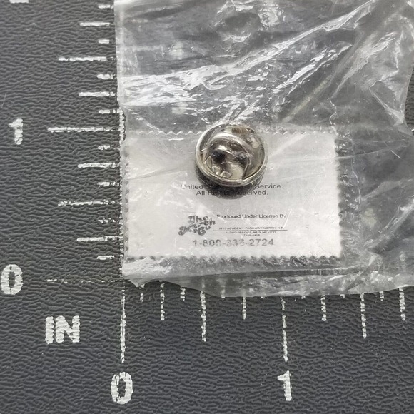 2003 Ram Lunar New Year Chinese Zodiac Animal USPS 37 Cent Stamp Lapel Pin VTG - Picture 4 of 5